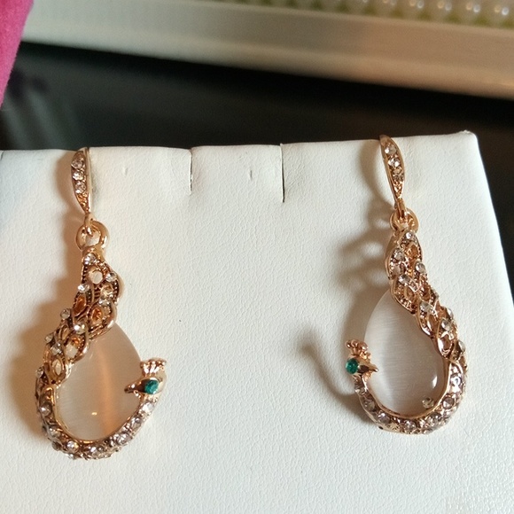 Peacock Jewelry Set - Picture 5 of 9